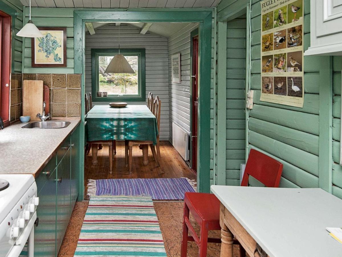 5 Person Holiday Home In R M Vesterhede Exteriör bild